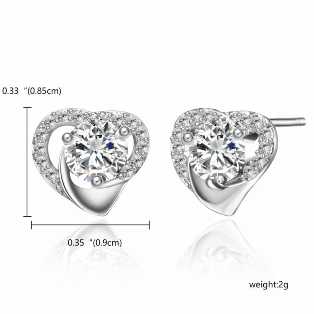 💗Gorgeous New Geometric Crystal Stud Earrings